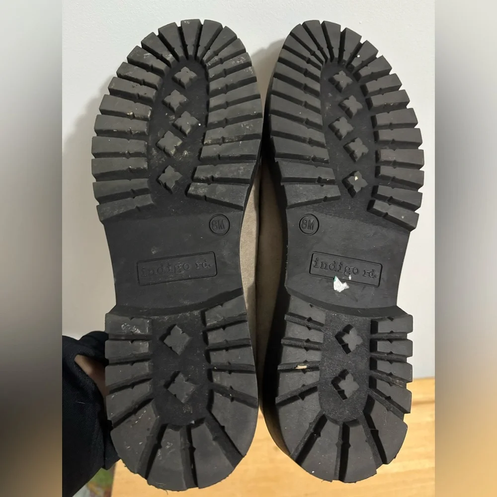 Indigo Rd. Women's Haven Taupe Faux Suede Loafers Size 8 - Picture 7 of 10